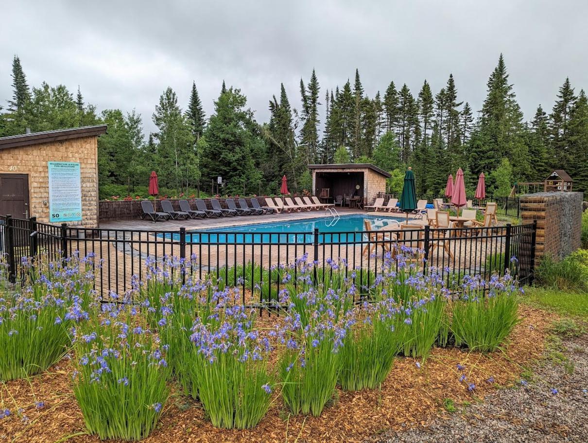 Lac-Superieur Tremblant Mountain Chalets מראה חיצוני תמונה